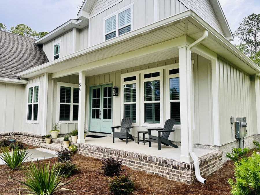 Seamless Gutter Installation in Hinesville & Savannah, GA